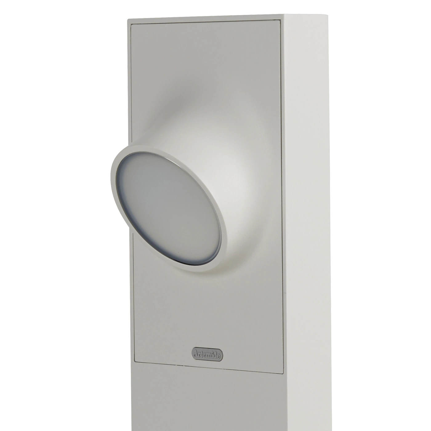 Artemide Ciclope 50 uno, sobremuro — imagen 3