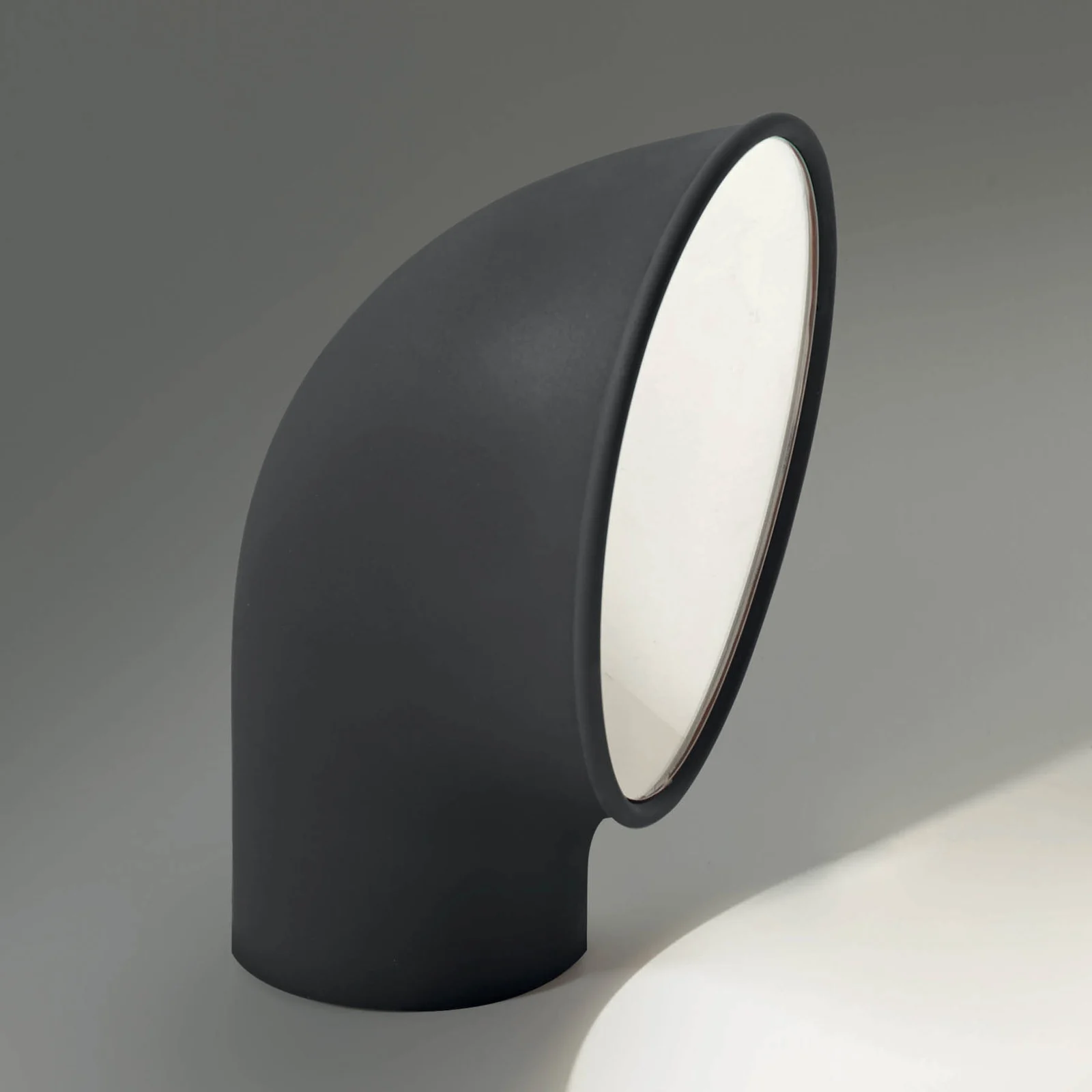 Artemide Piroscafo IP65 – Baliza led — imagen 5