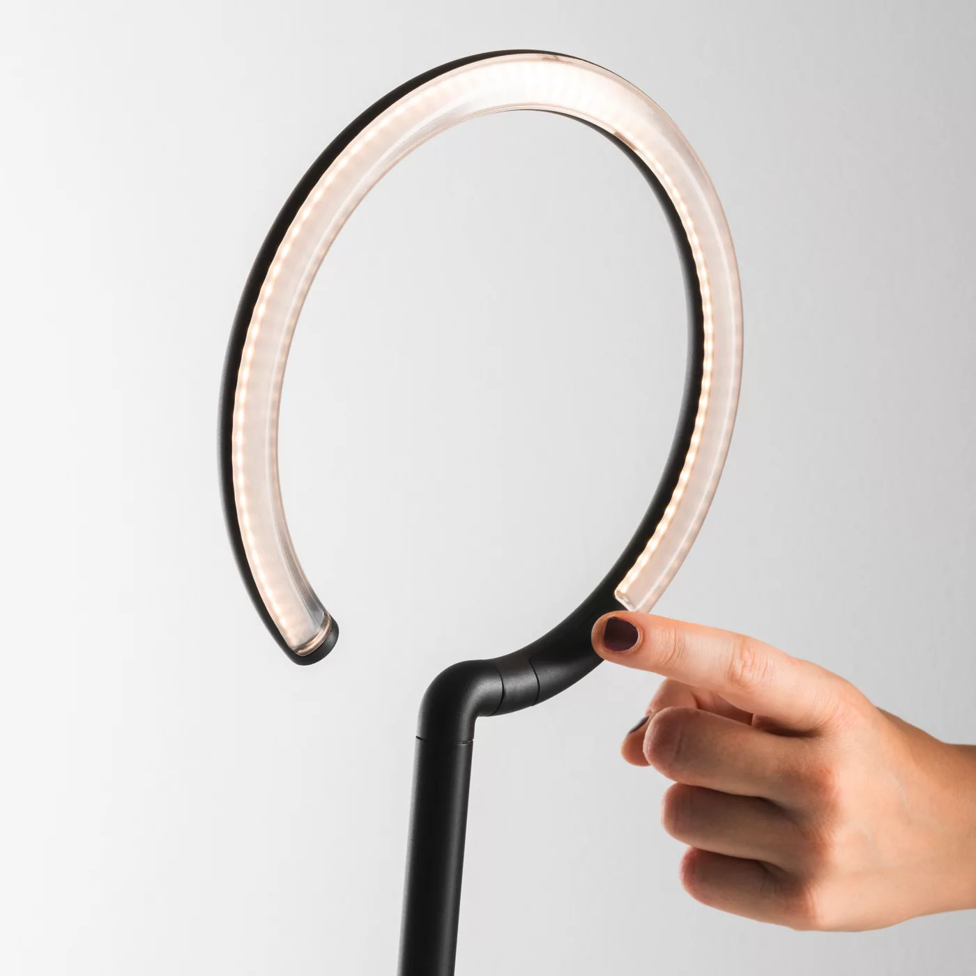 Artemide Vine Light, negro - Integralis – Lámpara de sobremesa led — imagen 7