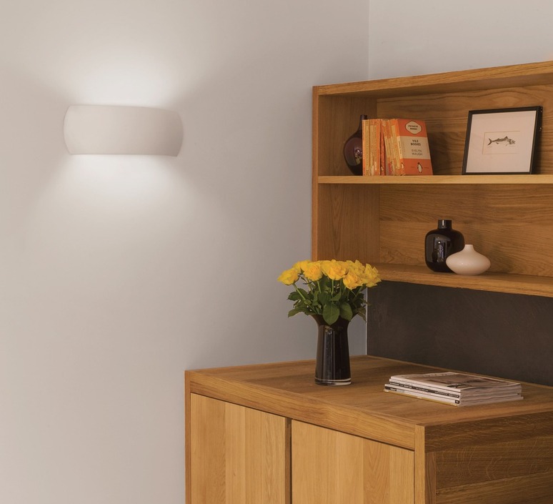 Aplique de pared, Milo, blanco cerámica, L 31 cm, H 13 cm - Astro