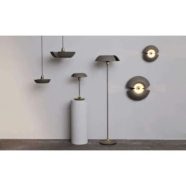 AYTM Cycnus Taupe/Oro – Lámpara de mesa — imagen 3