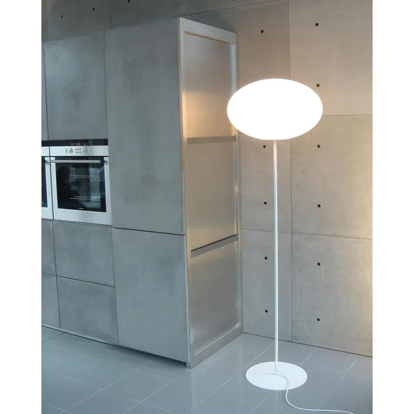 CPH Lighting Eggy Pin Ø55 Regulable – Lámpara de pie — imagen 4