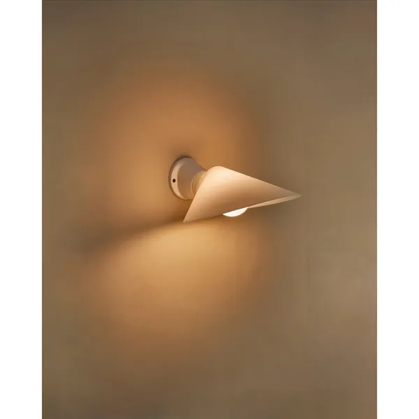 DCWéditions Plume blanco mate/policarbonato IP44 – Aplique de pared — imagen 3