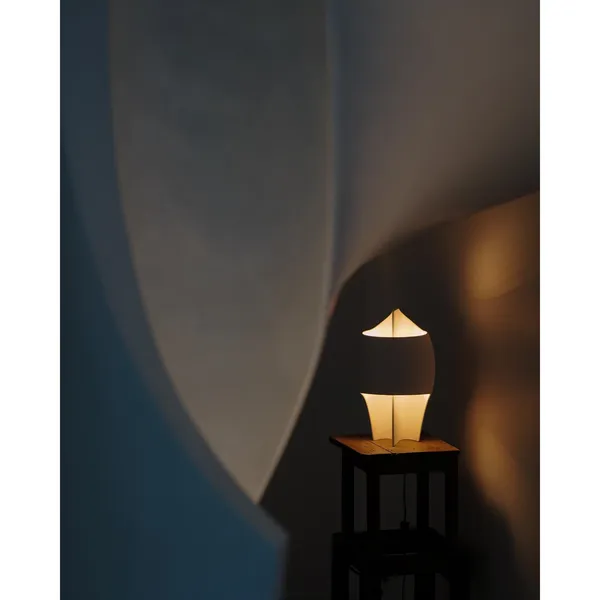 DCWéditions Lampe B Blanca – Lámpara de mesa — imagen 7