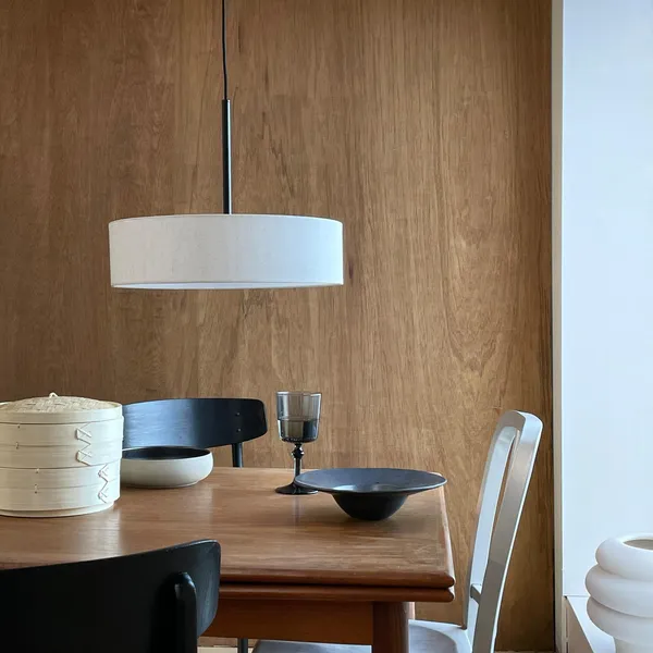 Dyberg Larsen Calix H34.5 Natural/ Negro – Lámpara colgante — imagen 5