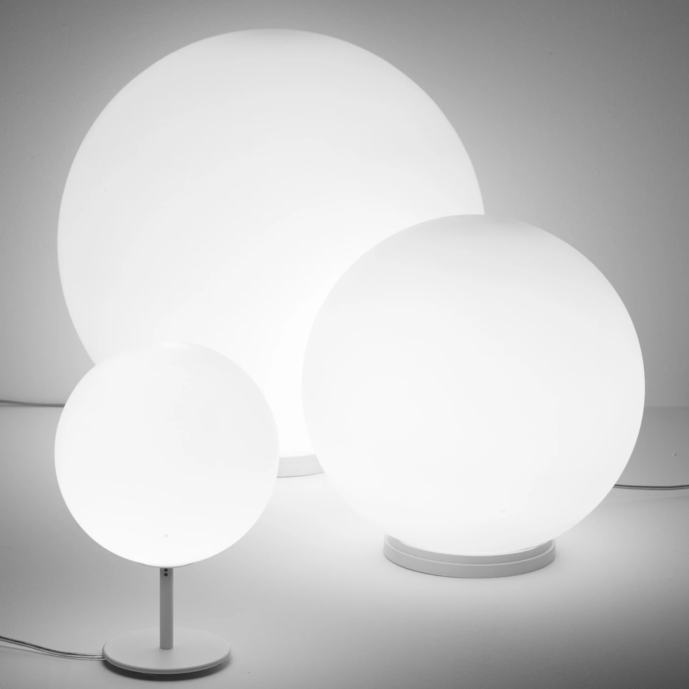 Fabbian Lumi Sfera – Lámpara de sobremesa — imagen 4