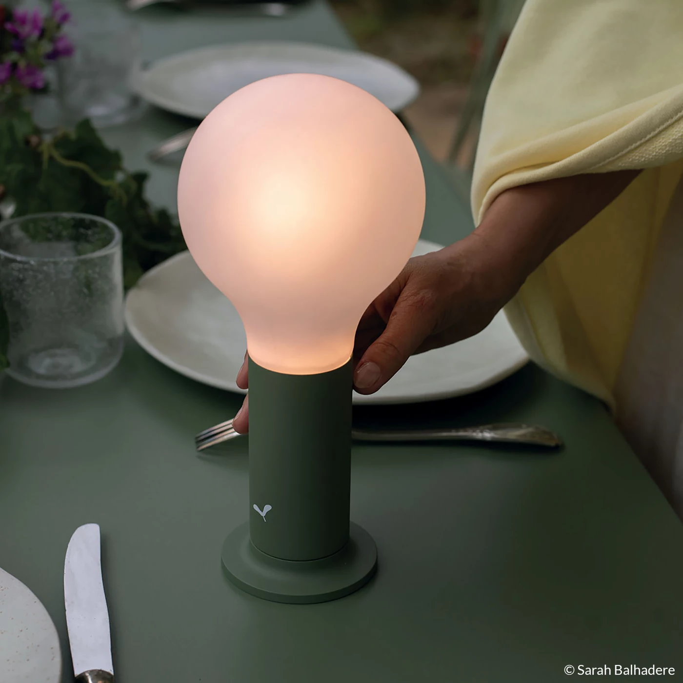 Fermob Aplô, recargables Led con base magnética – Lámpara — imagen 4