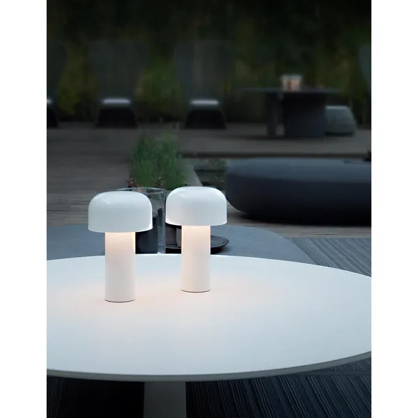 Flos Bellhop Batería Blanco – Lámpara de mesa — imagen 3