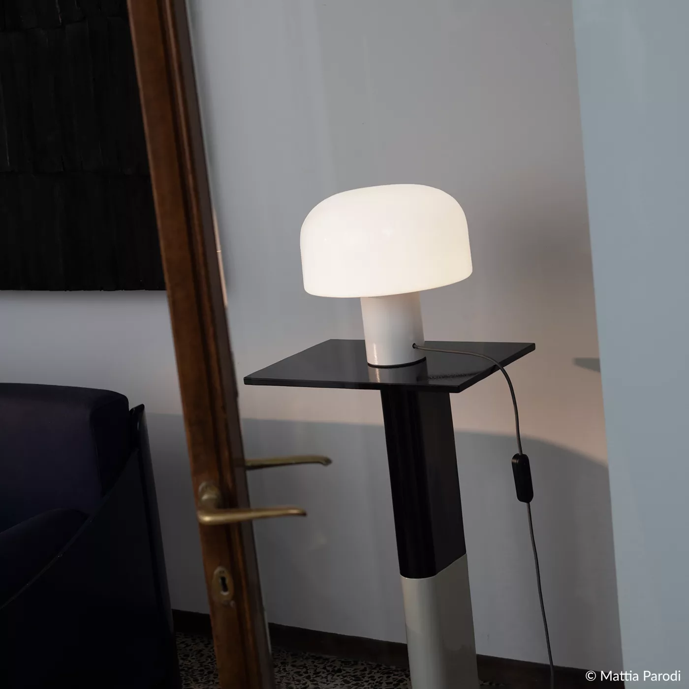 Flos Bellhop – Lámpara de sobremesa — imagen 4