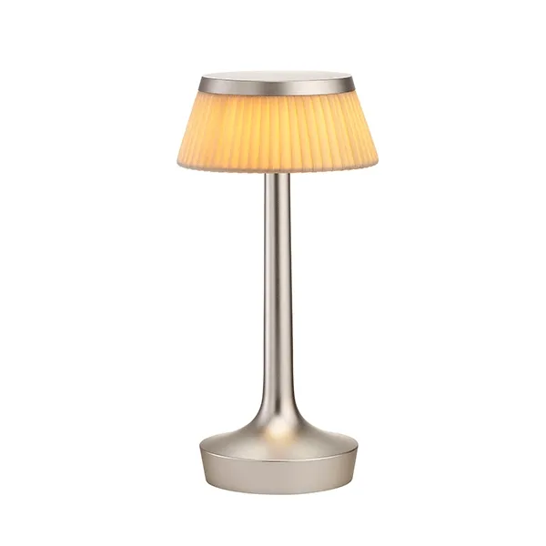 Bon Jour Unplugged Lámpara de Mesa Cuerpo de Bronce mate/Pantalla de Tela