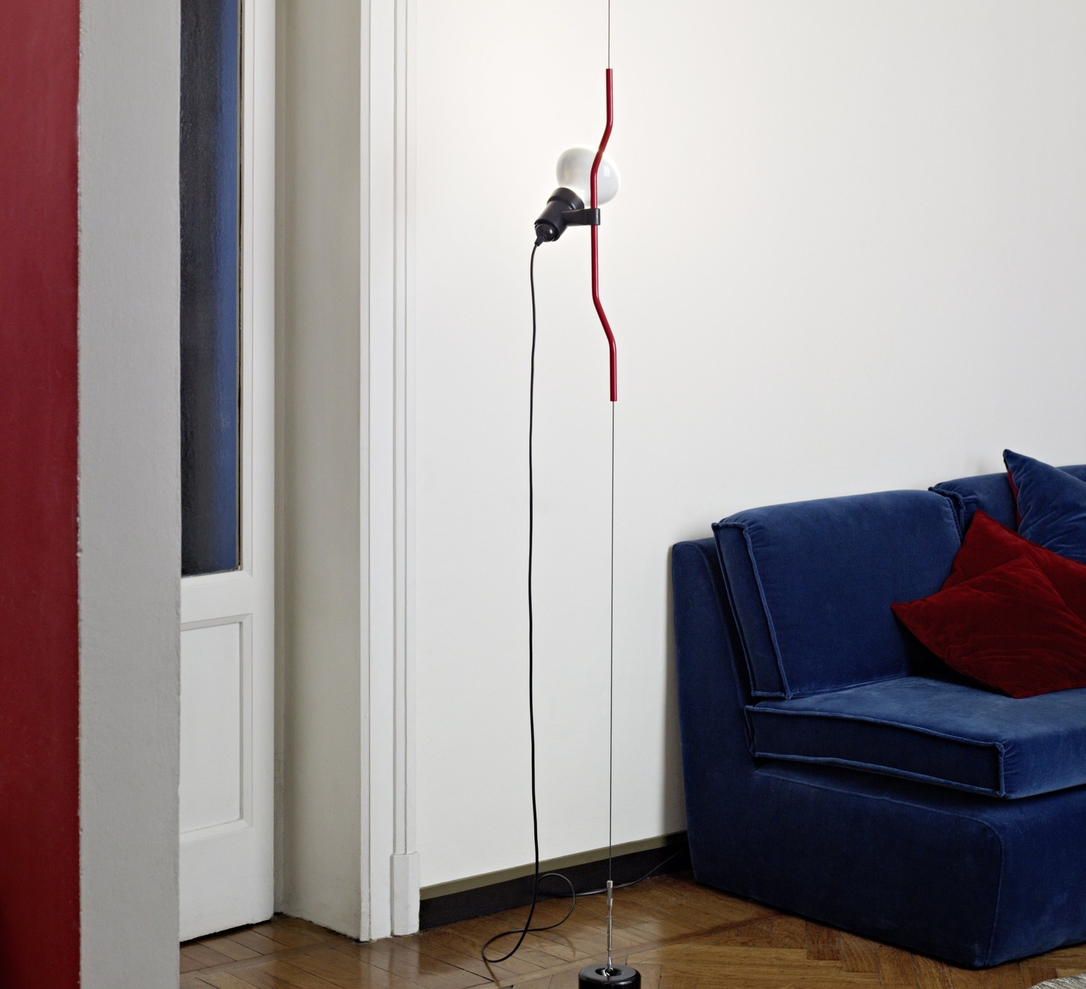 Flos Parentesi, roja, Ø 11 cm, H 400 cm – Lámpara colgante — imagen 3