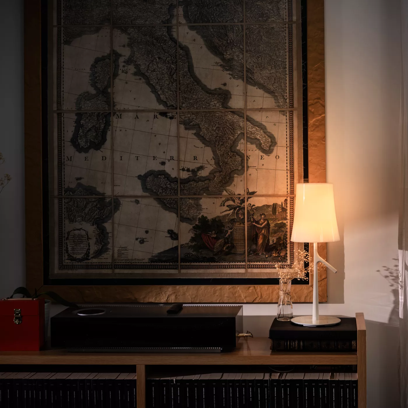 Foscarini Birdie – Lámpara de sobremesa led — imagen 4