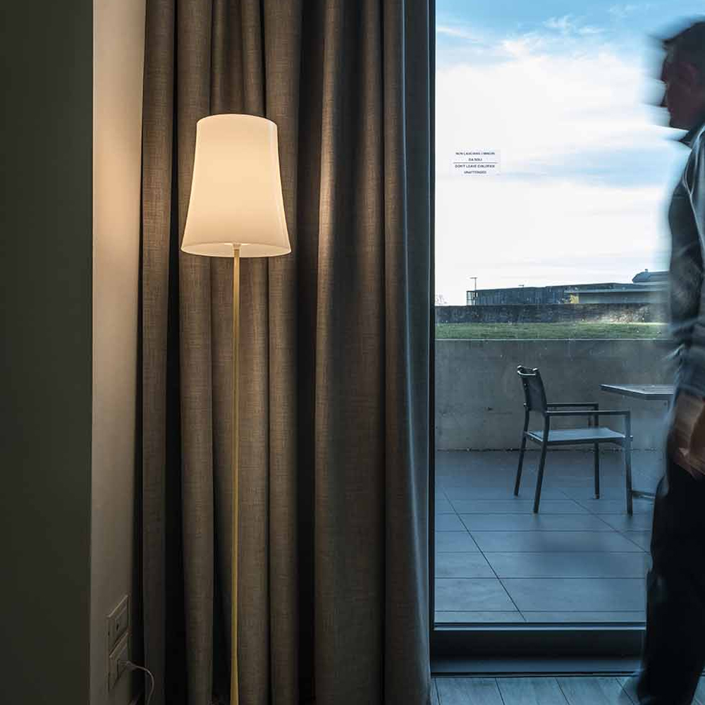 Foscarini Birdie Easy – Lámpara pie — imagen 6