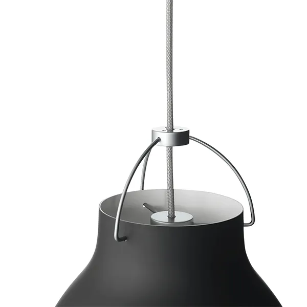 Fritz Hansen Caravaggio Negro Mate P3 – Lámpara colgante — imagen 4