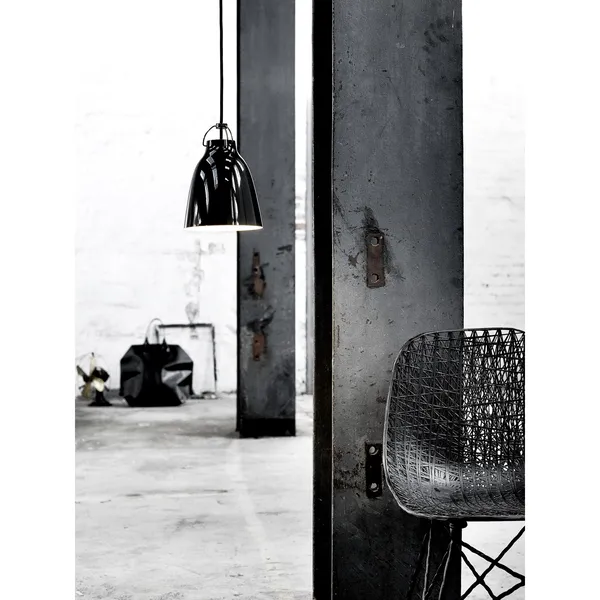 Fritz Hansen Caravaggio P1 Negro – Lámpara colgante — imagen 4