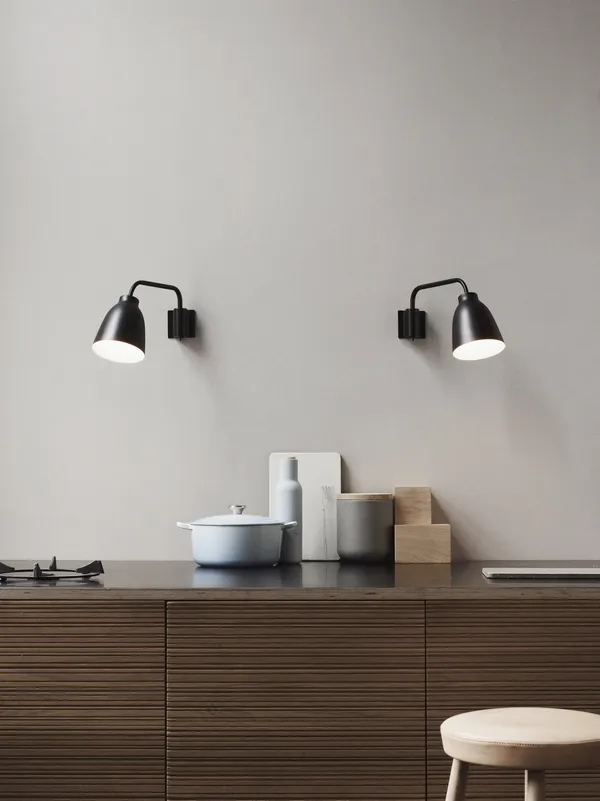 Fritz Hansen Caravaggio Read, Gris 25 – Lámpara de pared — imagen 3