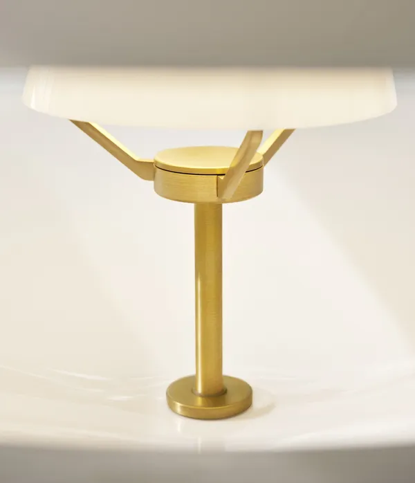 Fritz Hansen Clam Blanco/Latón Ø55 – Lámpara colgante — imagen 6