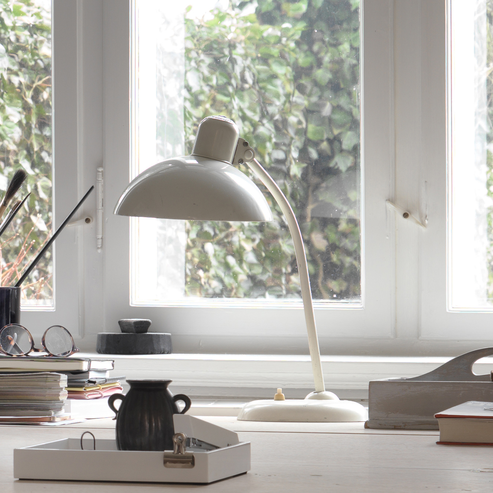FRITZ HANSEN Kaiser Idell 6556-T Lámpara de mesa brillante