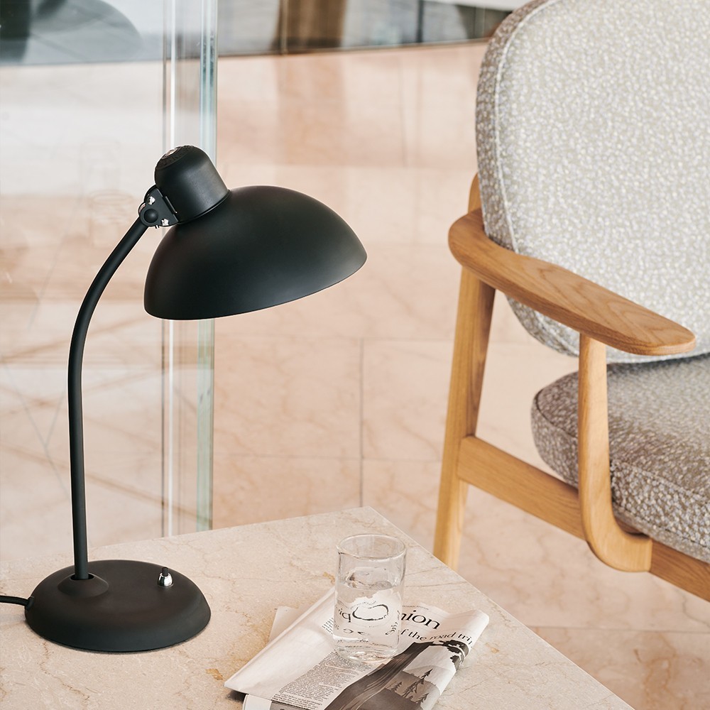 Fritz Hansen Kaiser Idell – Lámpara sobremesa — imagen 4