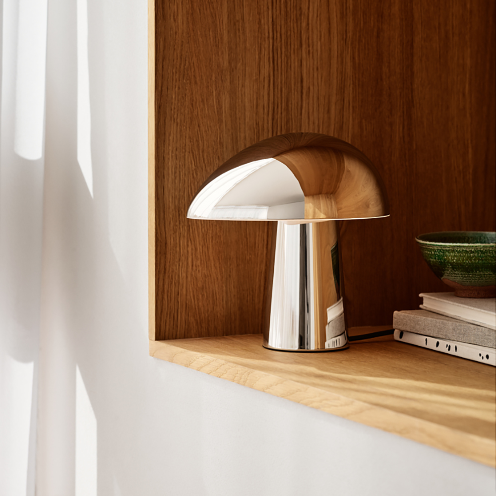 Fritz Hansen Night Owl – Lámpara sobremesa — imagen 8