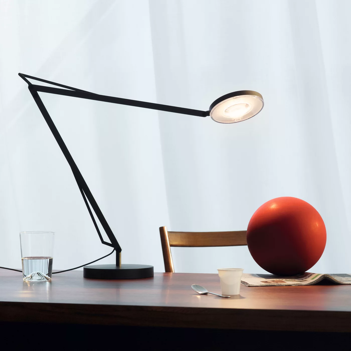 Grau John – Lámpara de sobremesa led — imagen 4