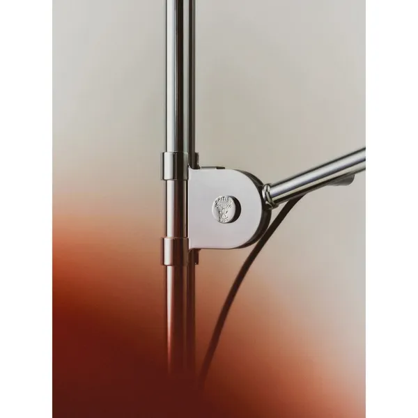 GUBI Bestlite BL1 Cromo – Lámpara de mesa — imagen 3
