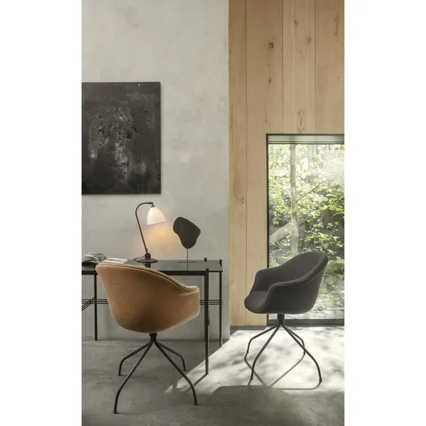 GUBI Bestlite BL2 Cromo – Lámpara de mesa — imagen 2
