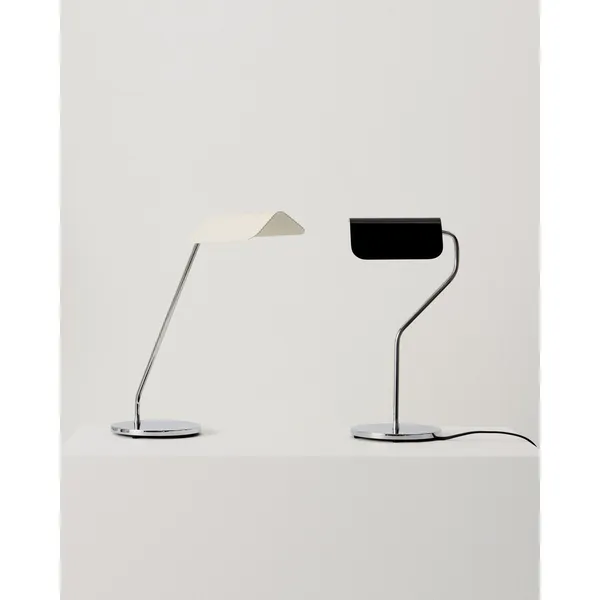 HAY Apex Blanco Ostra – Lámpara de mesa — imagen 3