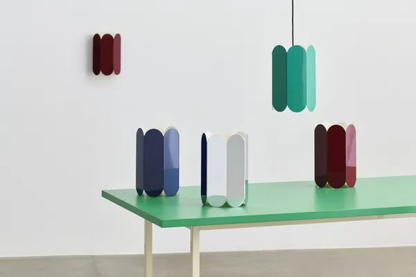 HAY Arcs Sconce Espejo – Lámpara de pared — imagen 4