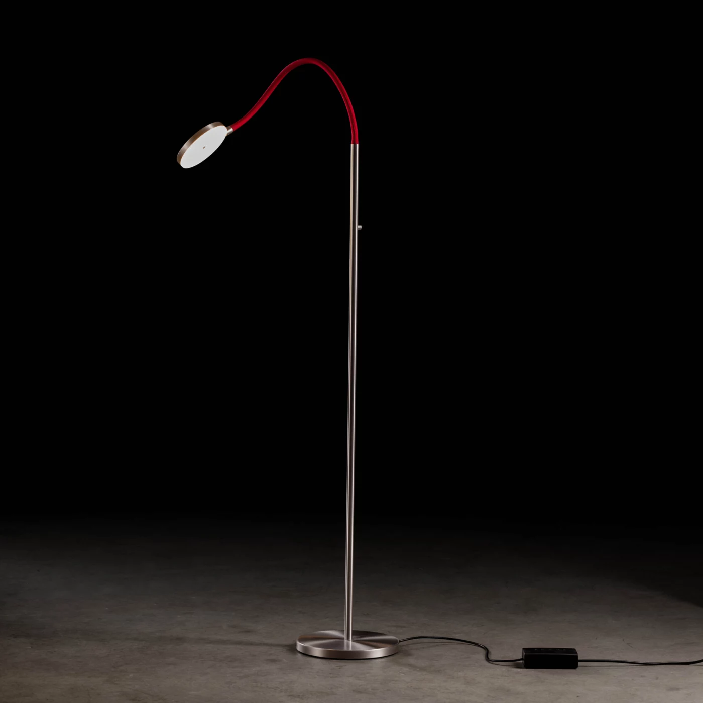Holtkötter Flex S – Lámpara de pie led — imagen 8