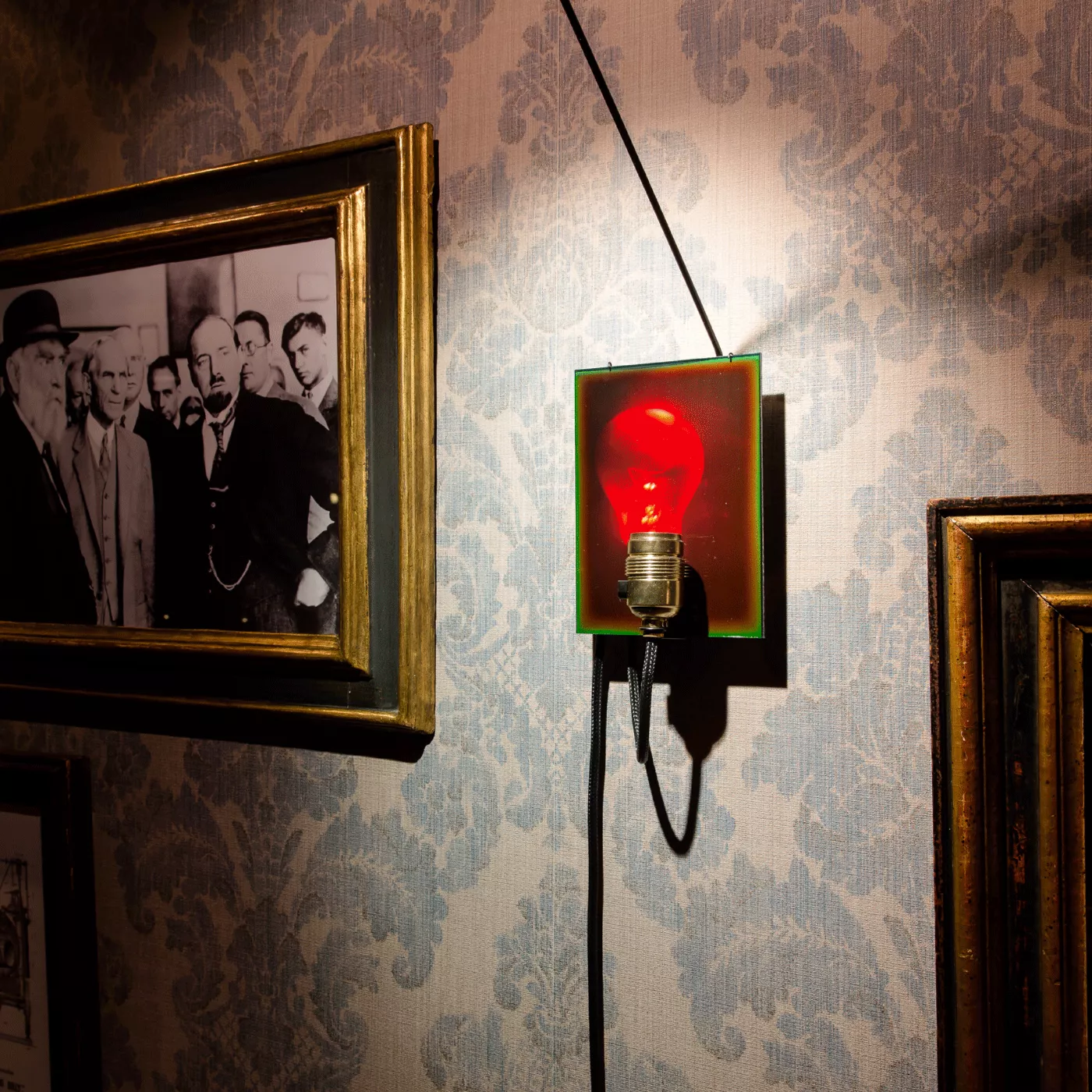 Ingo Maurer Holonzki – Lámpara de pared — imagen 4