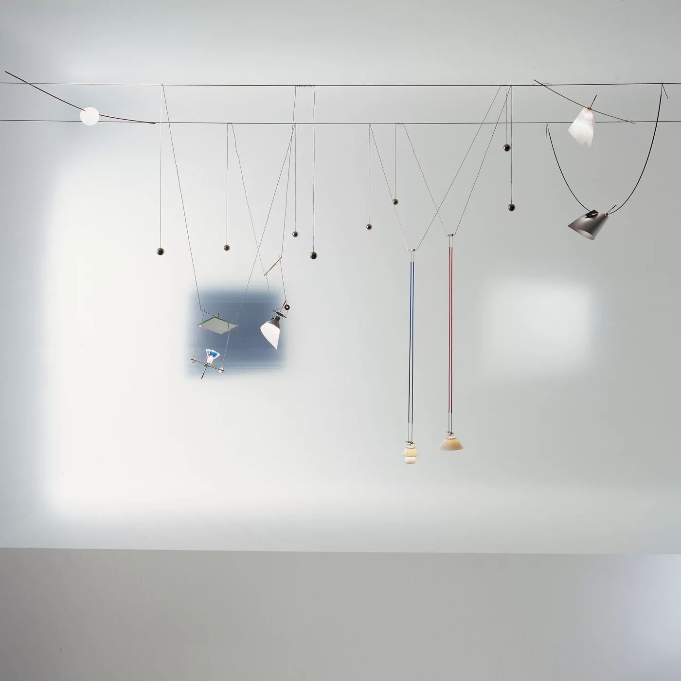 Ingo Maurer Yayaho Part D — imagen 6