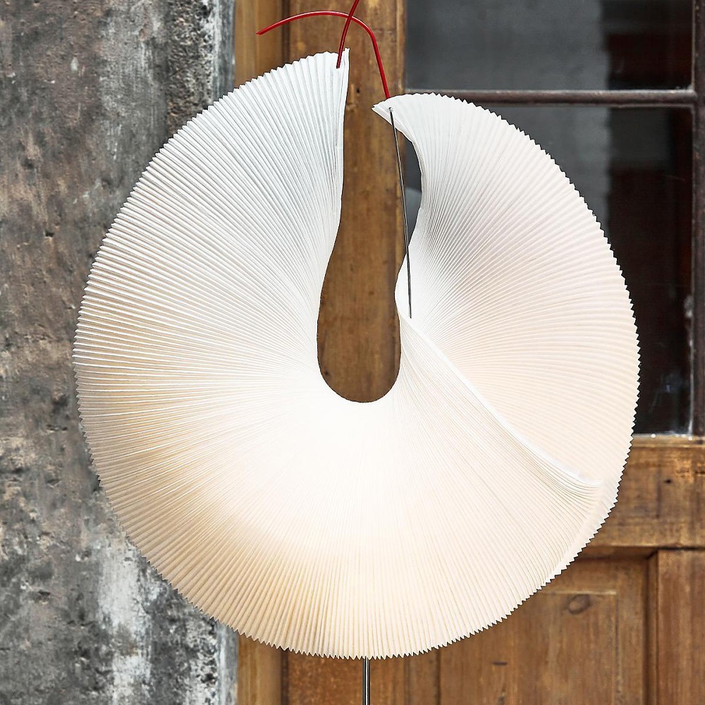Ingo Maurer Yoruba Rose – Lámpara de pie — imagen 6