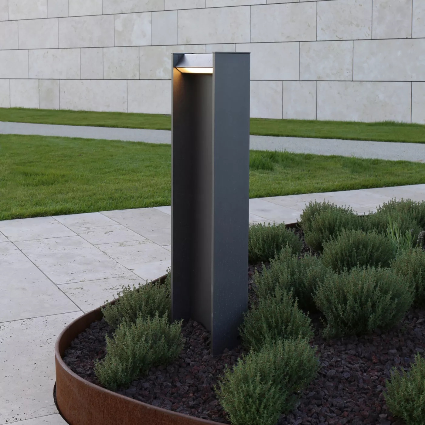 IP44.DE Slat, bolardo Led marrón — imagen 5