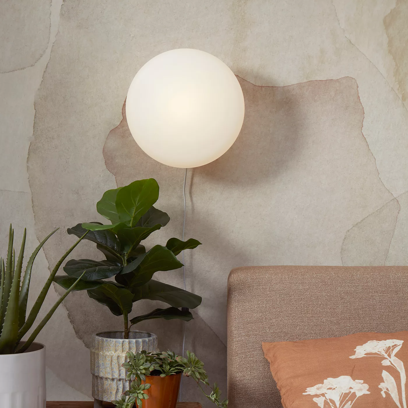 It's about RoMi Sapporo, arena - ø34 cm – Lámpara de pared — imagen 3