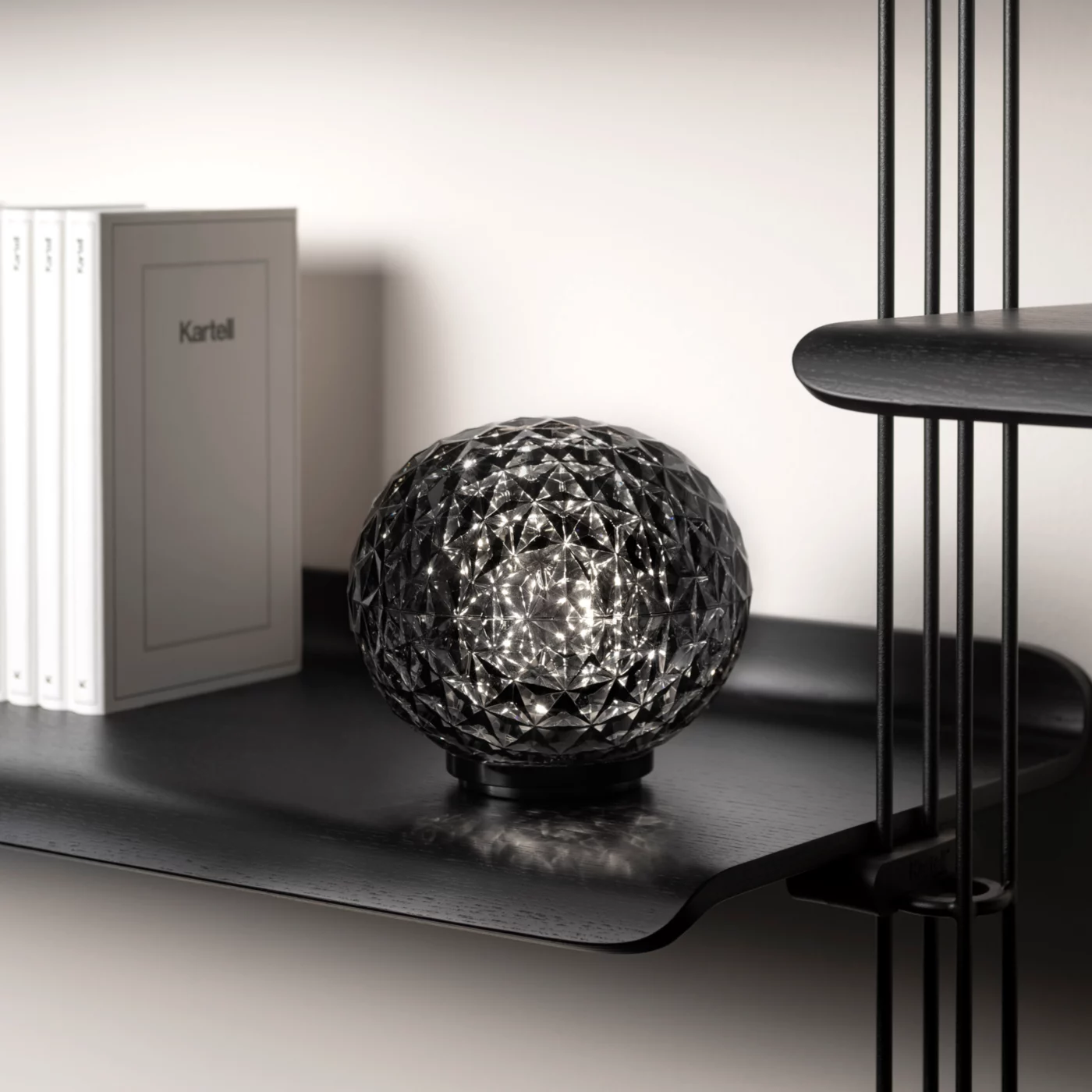Kartell Mini Planet, recargable Led – Lámpara — imagen 2
