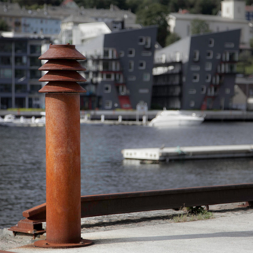 Louis Poulsen Bysted Bollard outdoor – Lámpara pie — imagen 3
