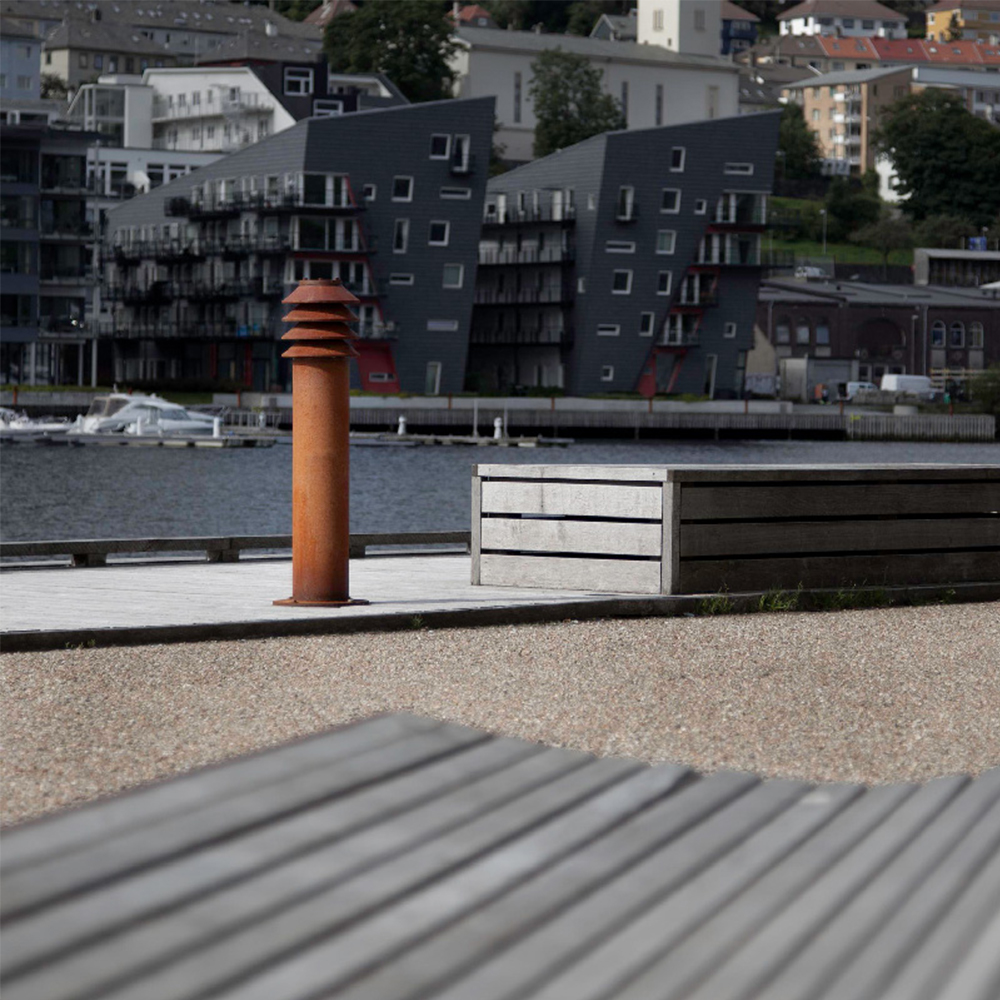 Louis Poulsen Bysted Bollard outdoor – Lámpara pie — imagen 4