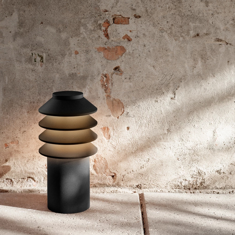 Louis Poulsen Bysted Garden Bollard outdoor – Lámpara pie — imagen 4