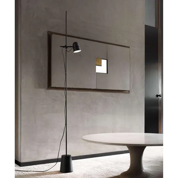 Luceplan Counterbalance Negro – Lámpara de pie — imagen 4