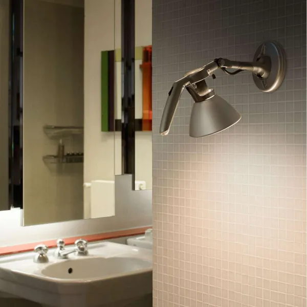 Luceplan Fortebraccio W1 Pequeña Blanco – Lámpara de pared — imagen 5
