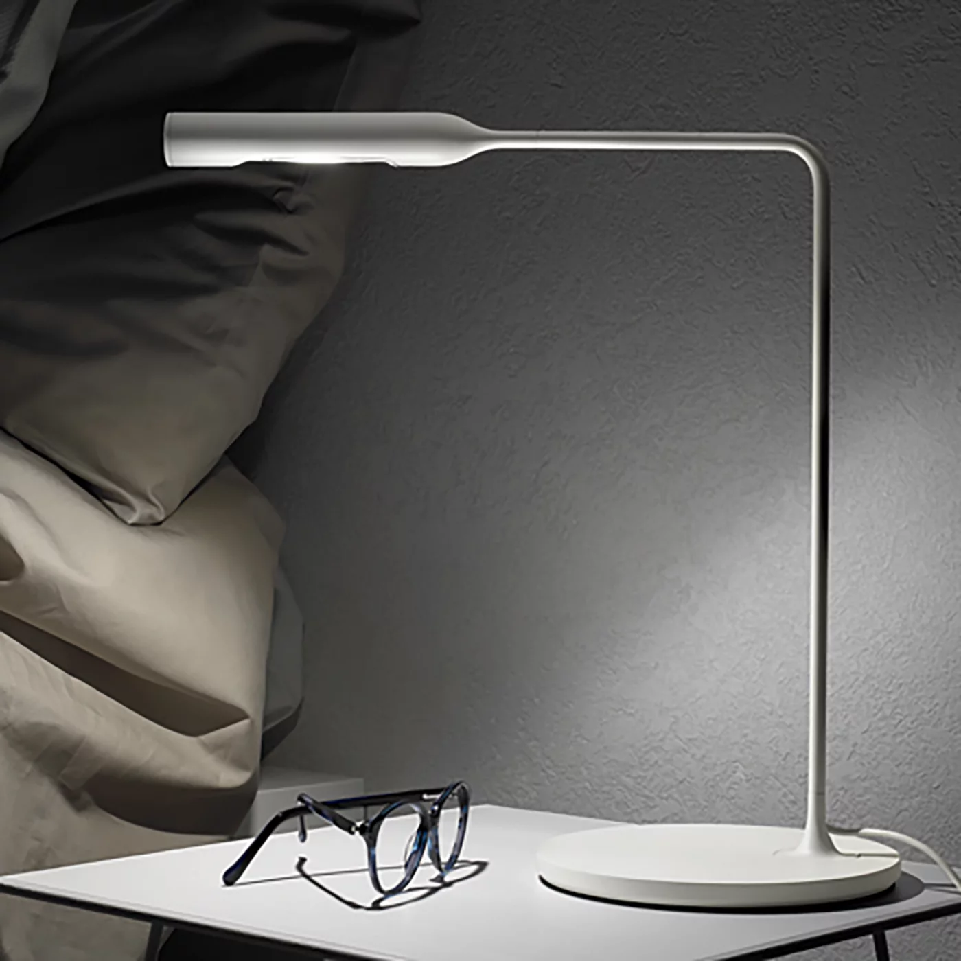 Lumina Flo – Lámpara de sobremesa led — imagen 4