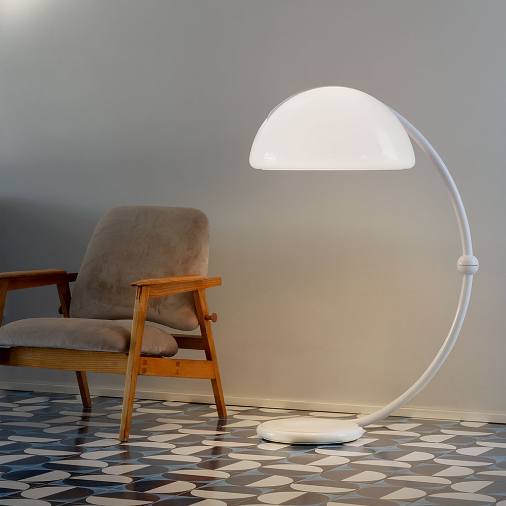 Martinelli Luce Serpente – Lámpara pie — imagen 4