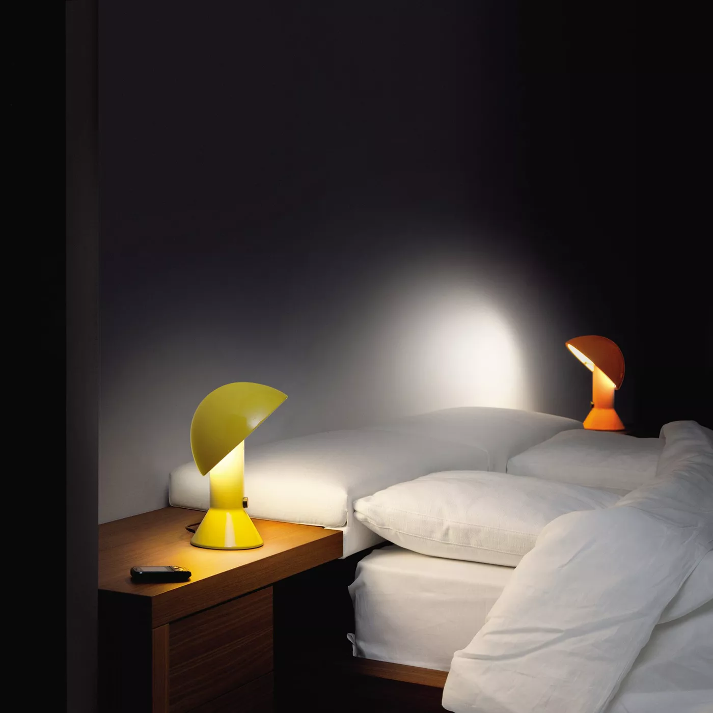 Martinelli Luce Elmetto – Lámpara de sobremesa — imagen 5