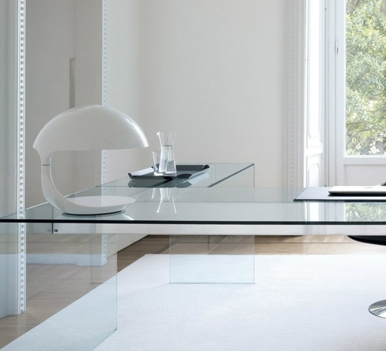 Martinelli Luce Cobra, blanca, H40cm - Martinelli-Luce – Lámpara de mesa — imagen 6