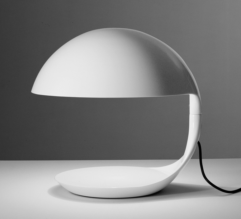 Martinelli Luce Cobra, blanca, H40cm - Martinelli-Luce – Lámpara de mesa — imagen 8