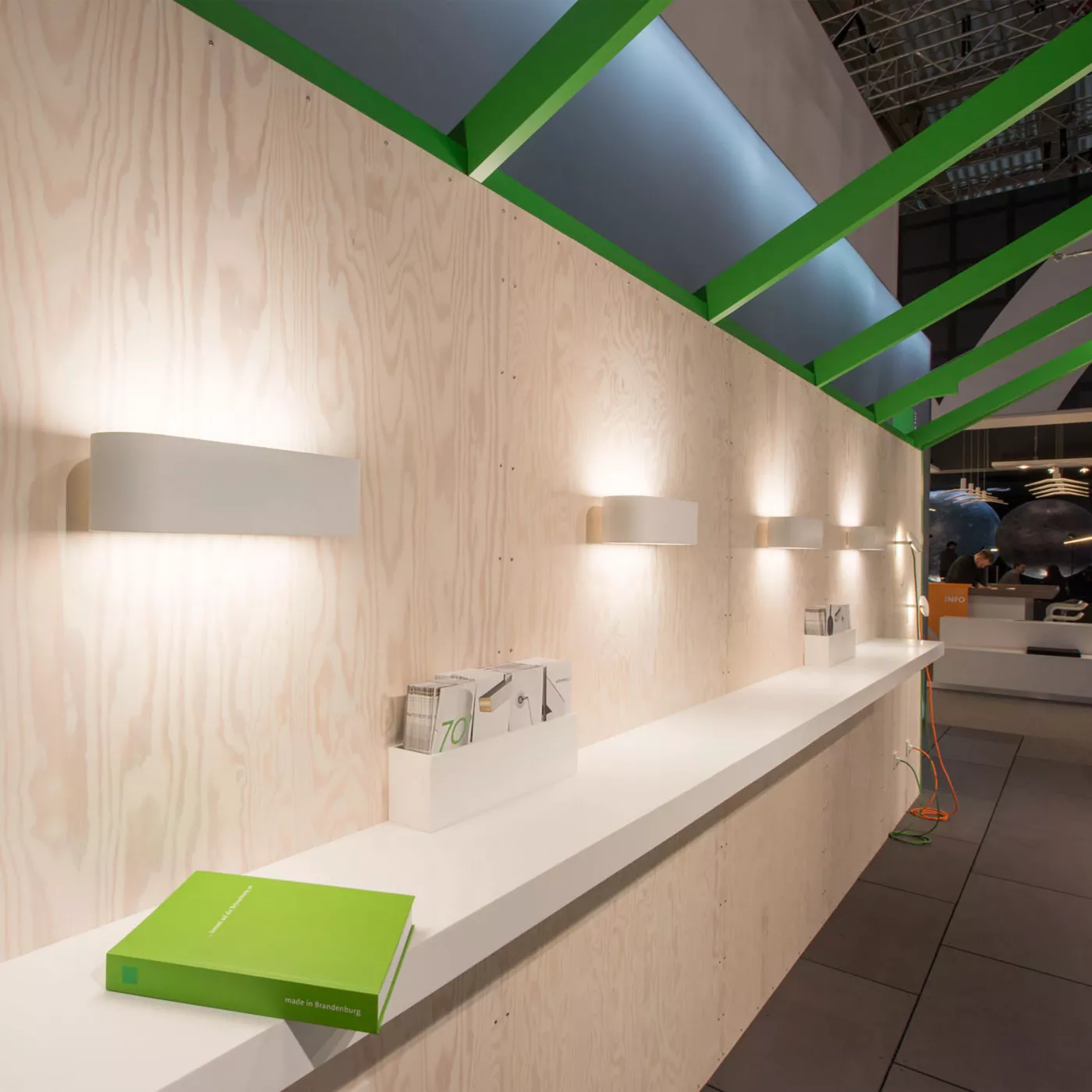 Mawa Oval Office 4 Led – Lámpara de pared — imagen 5