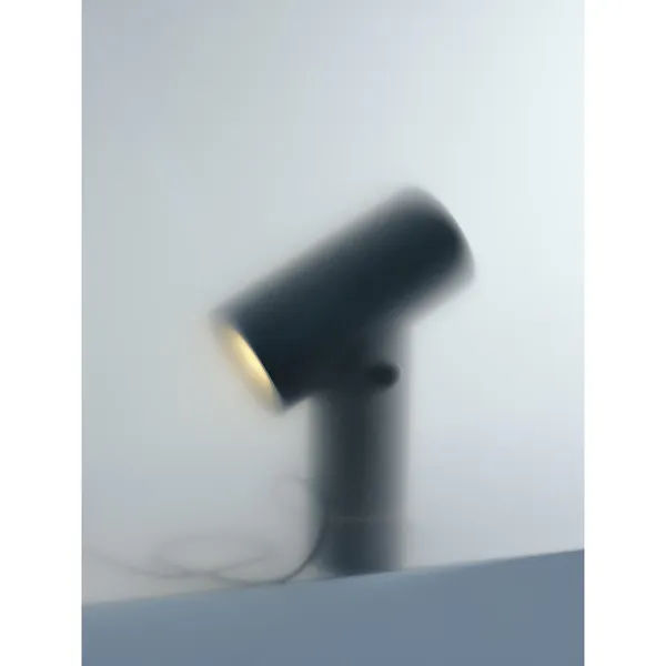 Muuto Beam Negra – Lámpara de mesa — imagen 4
