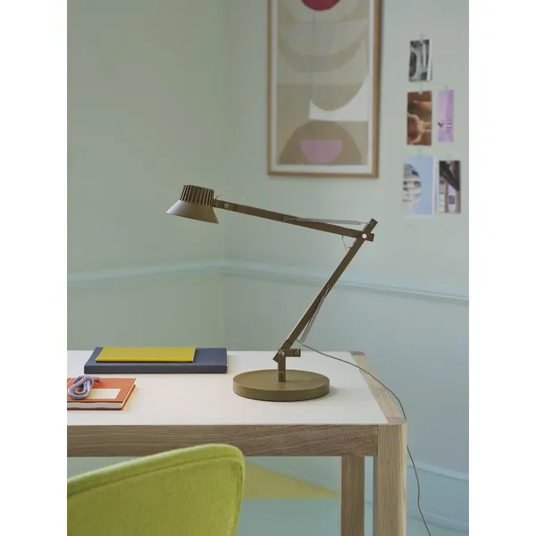 Muuto Dedicate L2 Marrón Verde – Lámpara de mesa — imagen 3