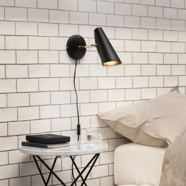Northern Birdy Negra Pequeña – Lámpara de pared — imagen 4